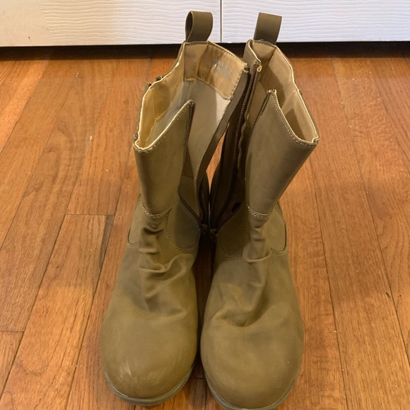 Zip Up Ankle Booties - Picture 13 of 13